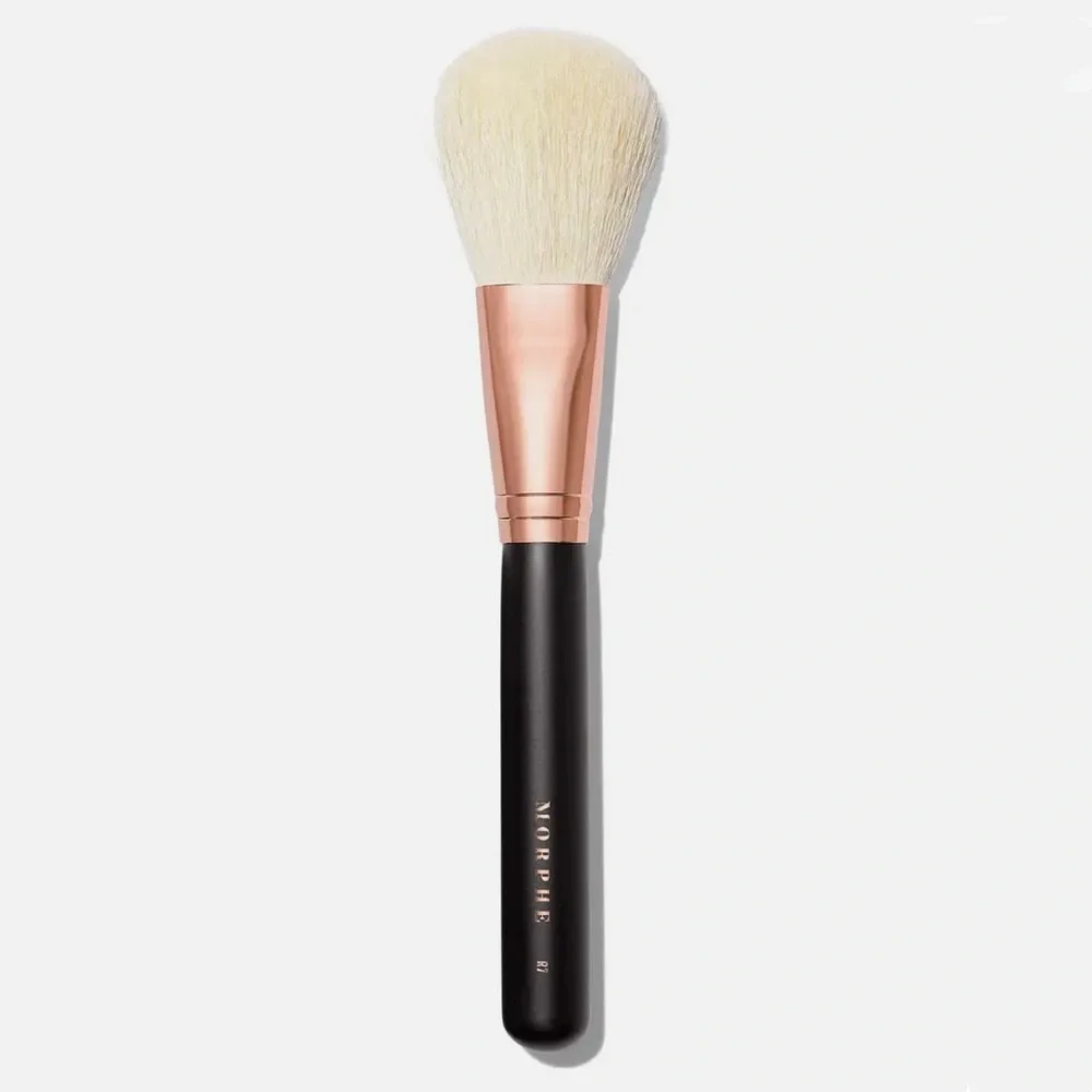 Morphe R7 Deluxe Pointed Powder Brush Rose Gold